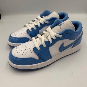 Air Jordan 1Low SE Youth 5.5 / Women's 7 Legend Blue/White - New In Box